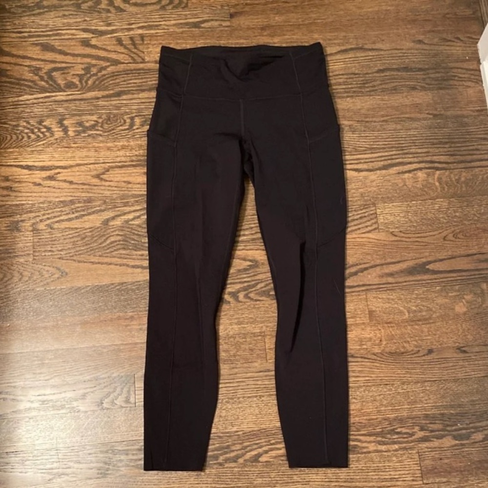 Lululemon fast and free